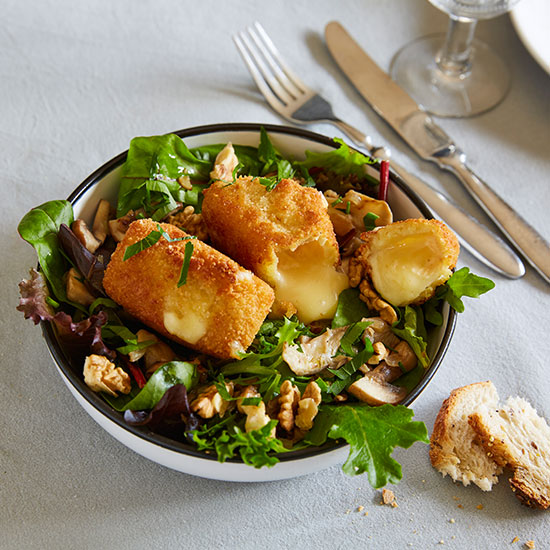 Salade gourmande au Maroilles et champignons forestiers